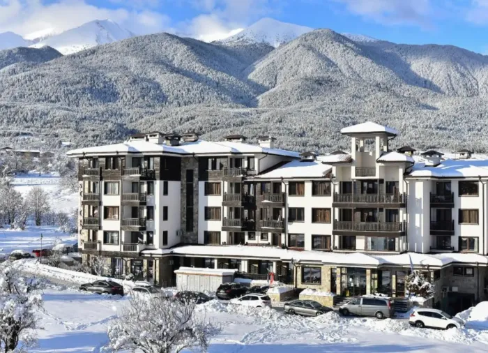 2-комнатная St.George Pool & SPA 53 м² | Терраса + двор | Банско