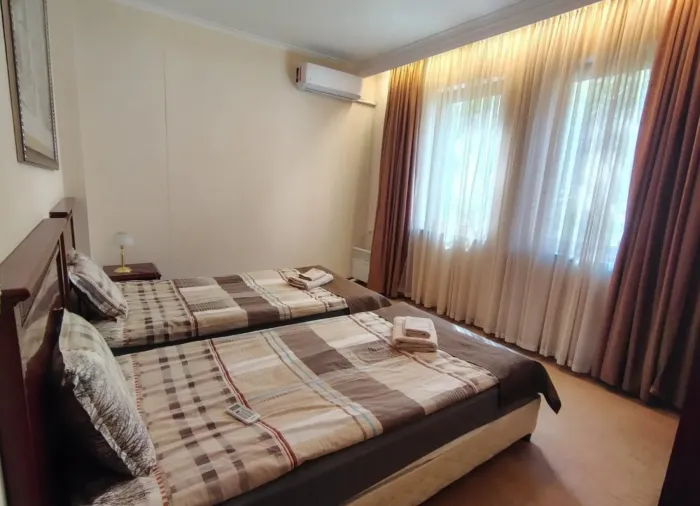 3-кімнатна квартира 102 м2 за 350 м від гондоли