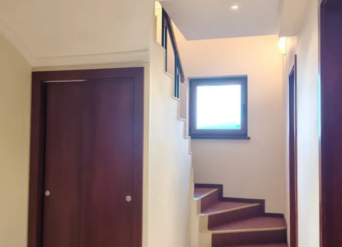 Трехкомнатный мезонет 147 м² в 300 м от гондолы, комплекс Downtown, Банско