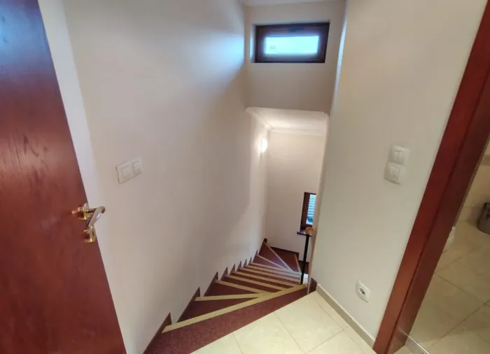 Трехкомнатный мезонет 147 м² в 300 м от гондолы, комплекс Downtown, Банско