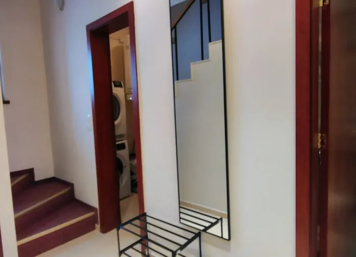 Трехкомнатный мезонет 147 м² в 300 м от гондолы, комплекс Downtown, Банско