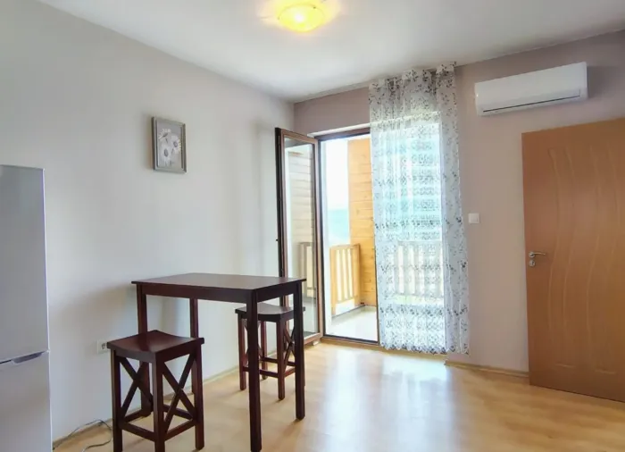 Двухкомнатная квартира 68 м² в комплексе Пирин Парк, Разлог