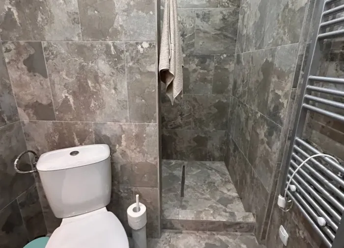 Трехкомнатная квартира 105 м² с двором и низкой таксой, комплекс Манастира, Банско