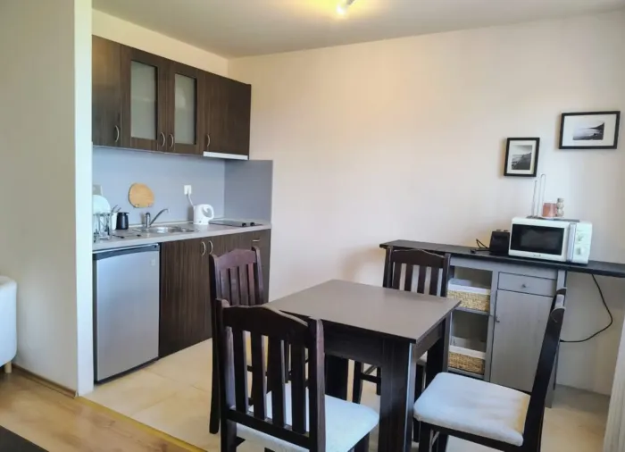 Трехкомнатная квартира 76 м² с видом на горы в комплексе Панорама, Банско