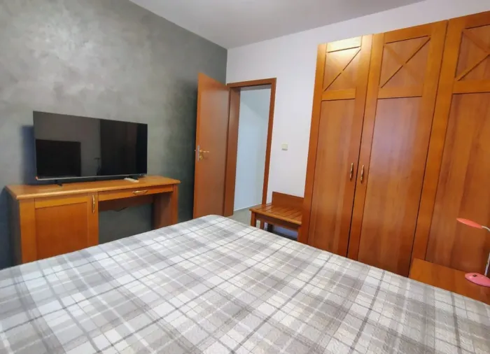 Реновированная двухкомнатная квартира 52 м² с видом на лес и горы, White Peak Lodge, Банско