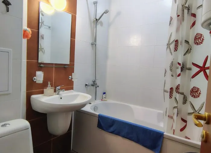 Реновированная двухкомнатная квартира 52 м² с видом на лес и горы, White Peak Lodge, Банско